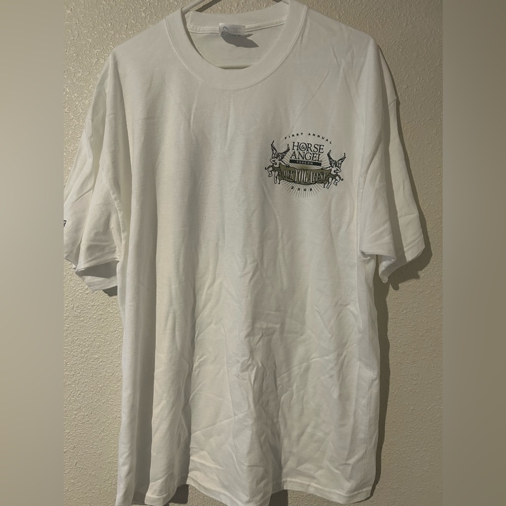 2009 horse angel octogafest tavern Mens Xl